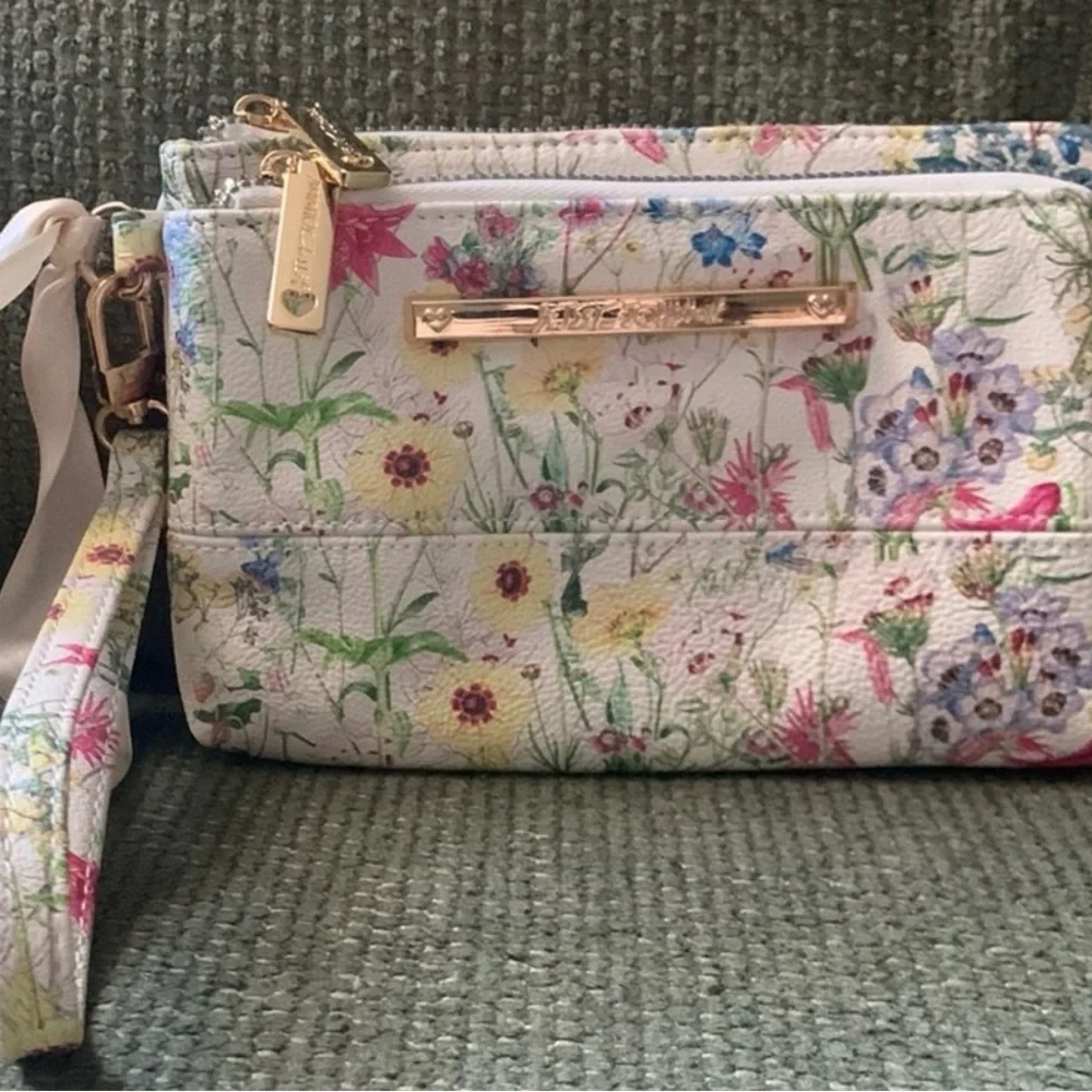 Betsey Johnson Floral Wristlet Clutch - Picture 1 of 7